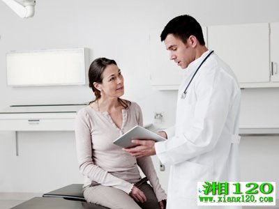 男子一天两包烟 一家三口全部患<a href=