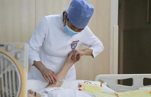 小孩早饭癌症(儿童癌症患者) 小孩早饭癌症(儿童癌症患者)