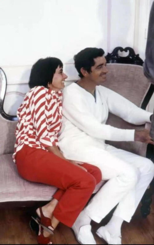 �������谩֢ ����Ů��