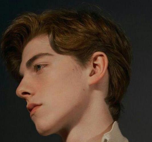 һ�ڶ������ڰ�֢����